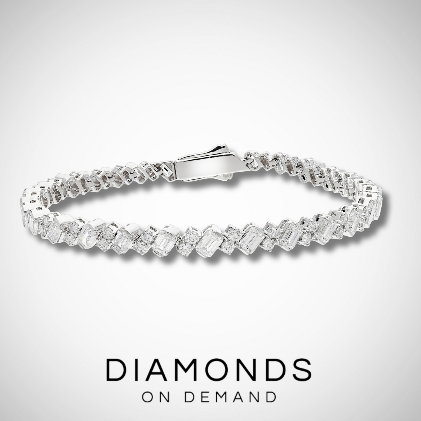 Graduated Emerald & Round Diamond Tennis Bracelet - White Gold