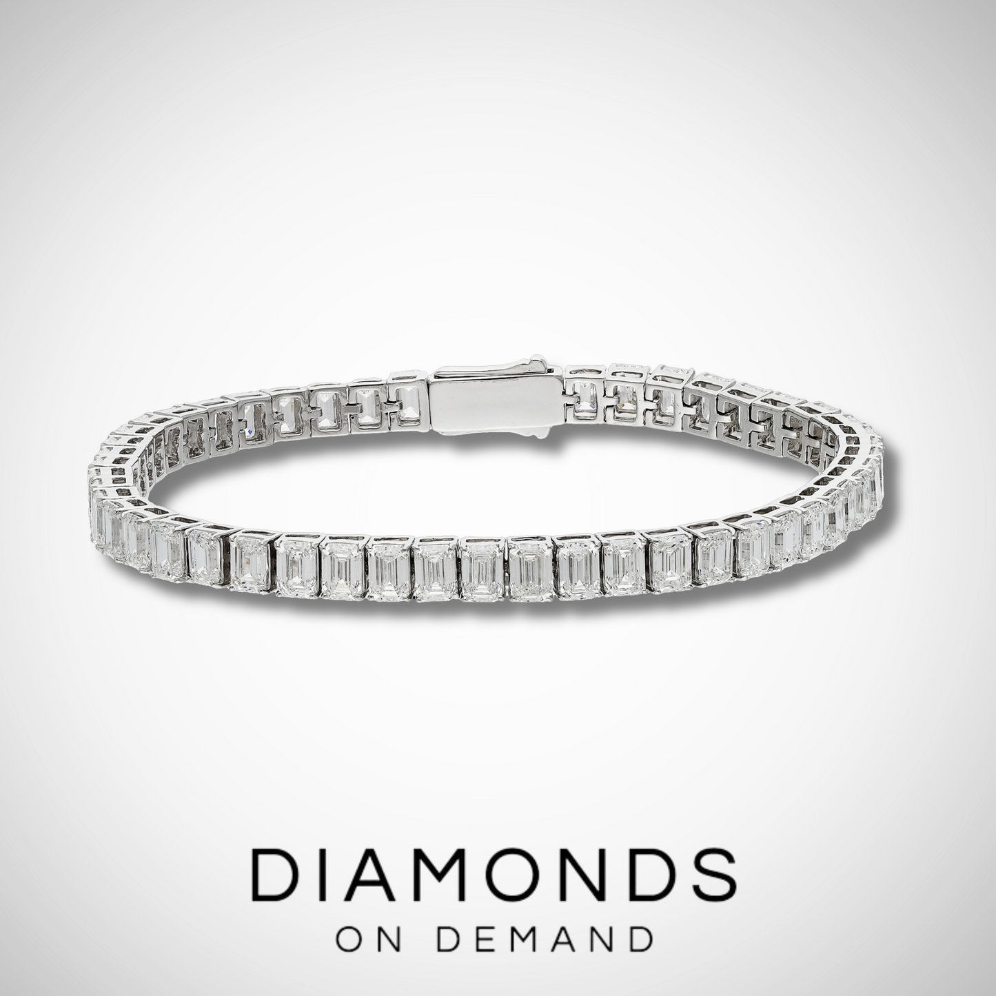 Emerald Cut Tennis Bracelet in White Gold
